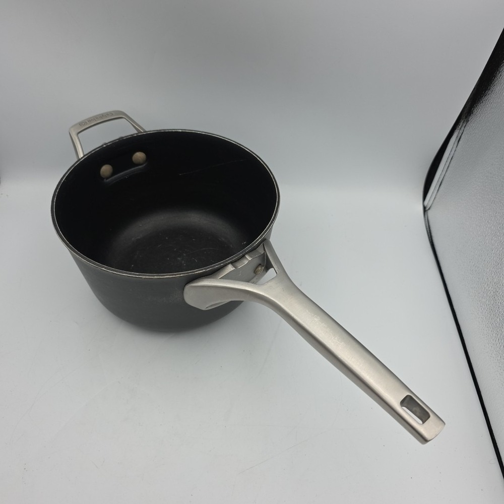 Calphalon PREMIER 3.5 Quart Hard Anodized Nonstick Sauce Pan *Model 87035‎